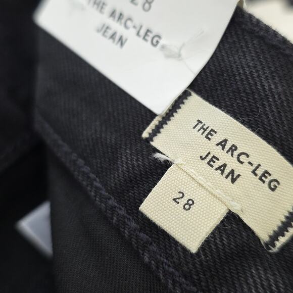 NEW Madewell The Arc-Leg Black Straight Leg Tapered Barrel Denim Jeans - Picture 9 of 14